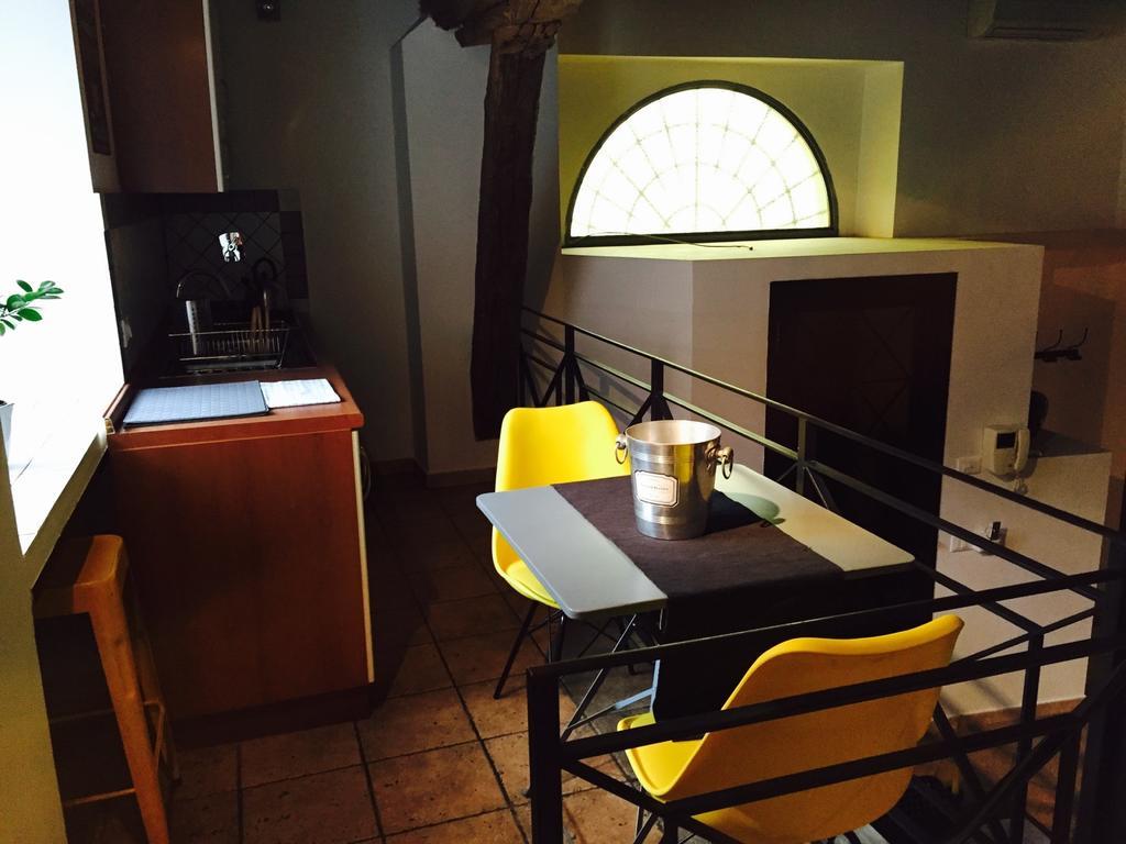 Home2Rome - Trastevere Ruang foto